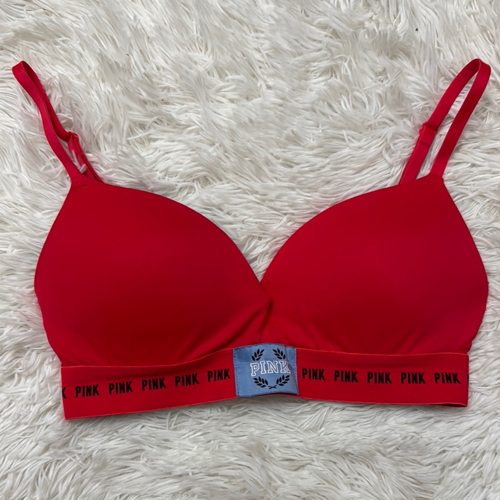 PINK Victoria's Secret Red Wireless Puah Up Bra with Adjustable Straps 32D
